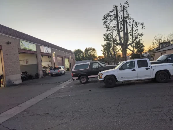 Almazan Auto Repair - photo 3