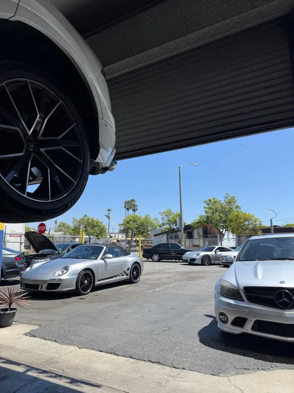 Santa Monica Autoworks - photo 4
