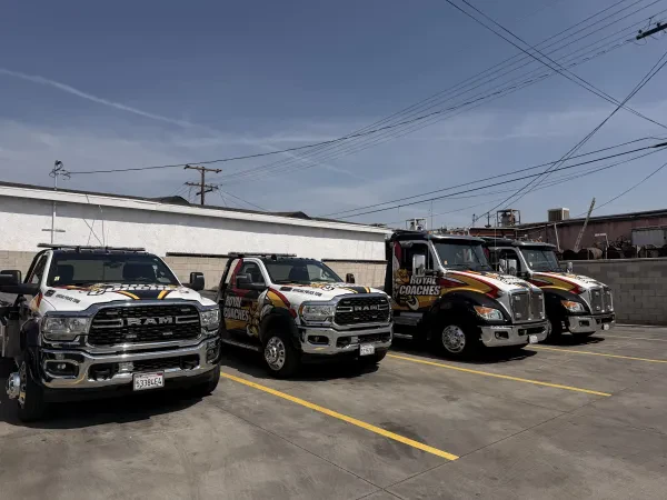 Royal Coaches Auto Body & Towing - photo 2