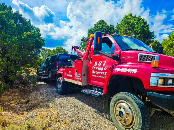 D & J Towing and Recovery LLC - photo 3