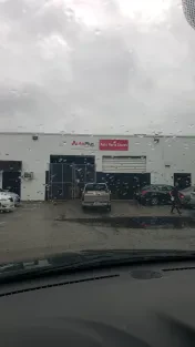 Hollywood Auto Value