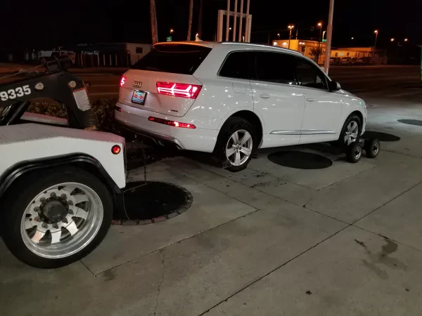 Servicio De Grua Roadside Express Towing . LLC - photo 3