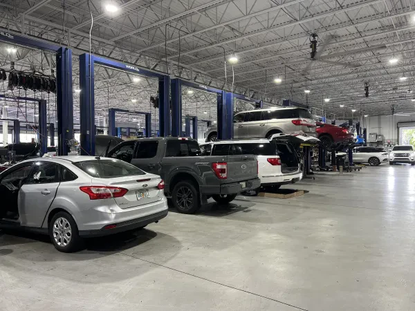 Pines Ford Service - photo 2