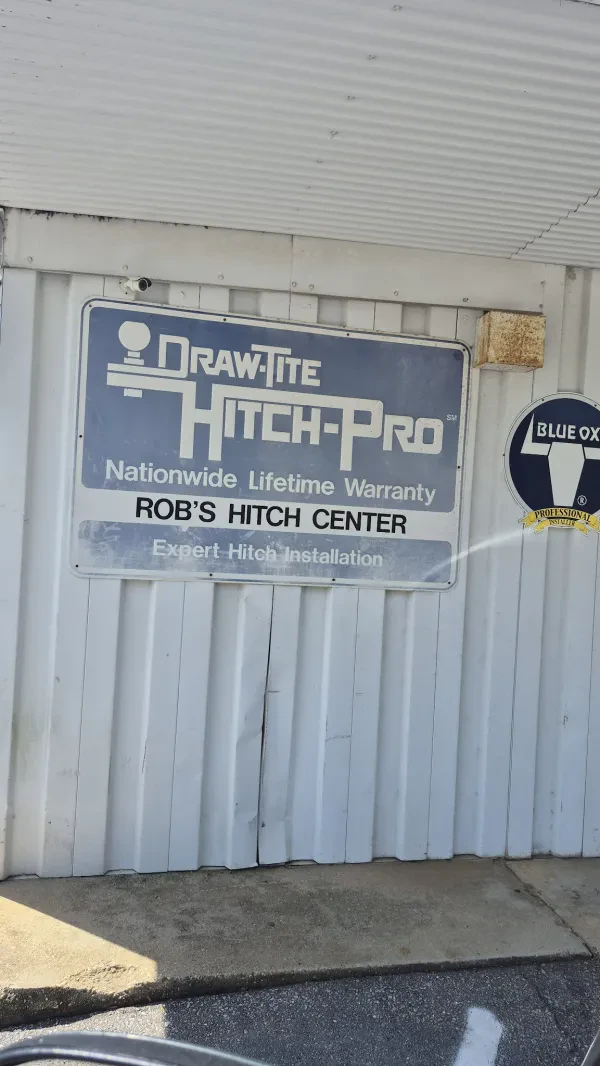 Rob's Trailer Hitch Center - photo 2
