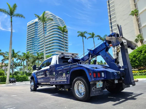 Kelle Sheehan's Towing LLC - photo 2