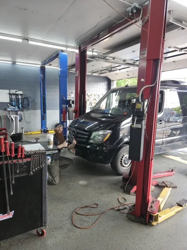 Eagle Auto Repair - photo 3
