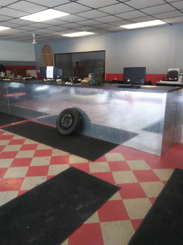 W & W Auto Parts - photo 2