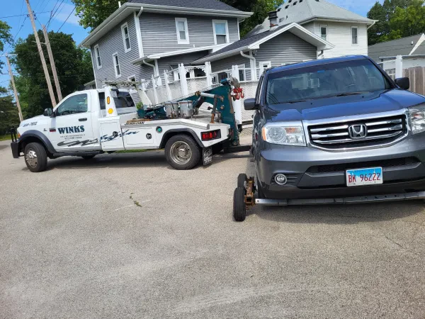 Winks Towing - photo 3