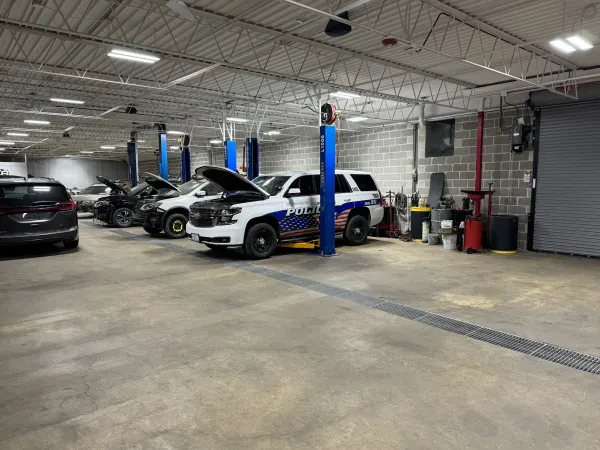 B & B AUTO CENTER INC - photo 3