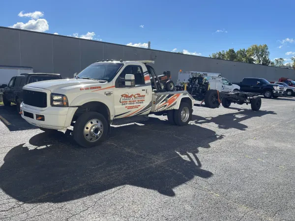 First Class Towing & Recovery - photo 4