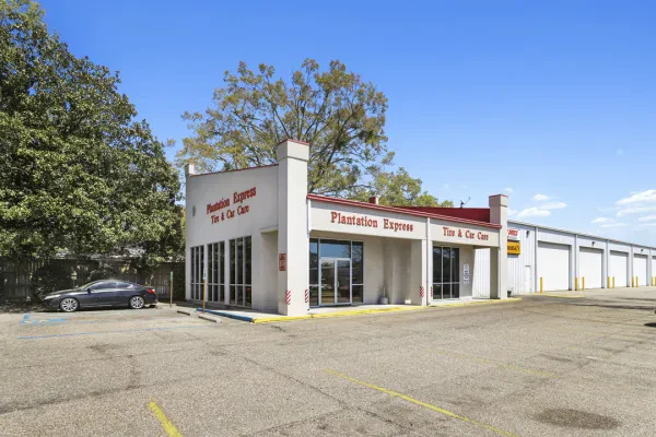 Plantation Tire & Auto - photo 2