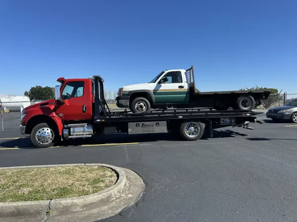 Roscos Towing Services - photo 2