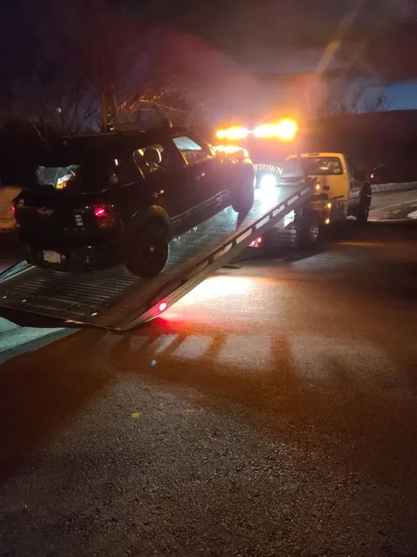 Watertown Towing - photo 3