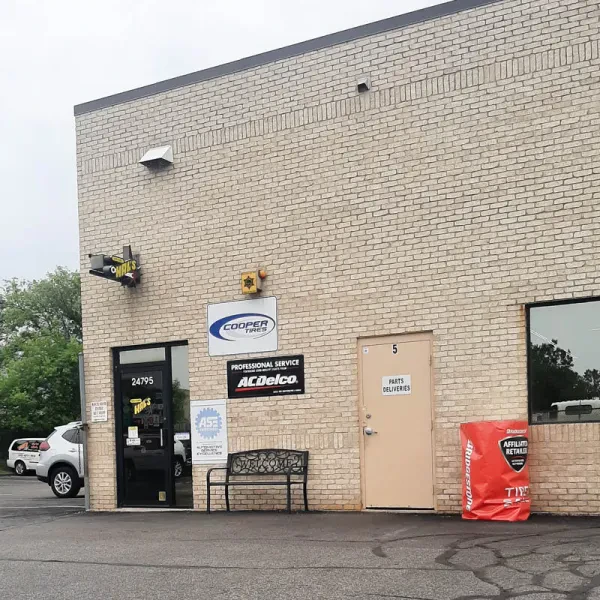 Hal's Auto Clinic - photo 4