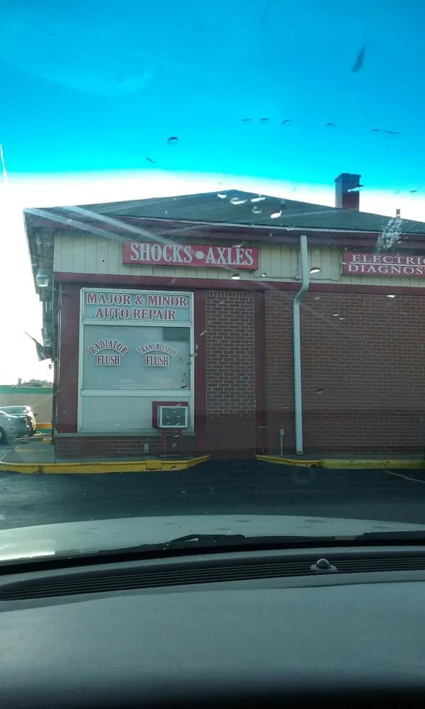 Livonia Auto Care - photo 4