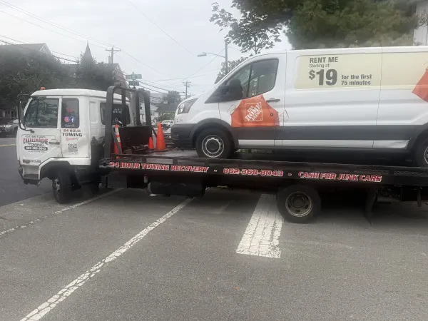 Charlemagne Towing - photo 4