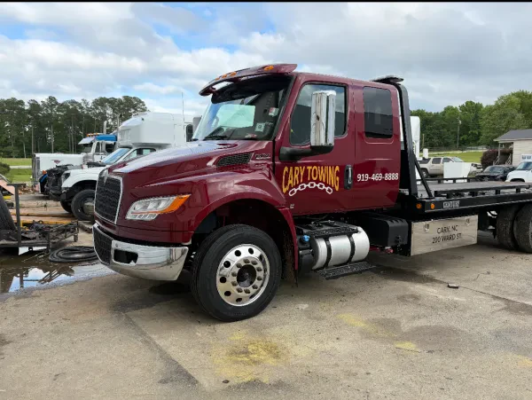 Cary Towing & Recovery - photo 3