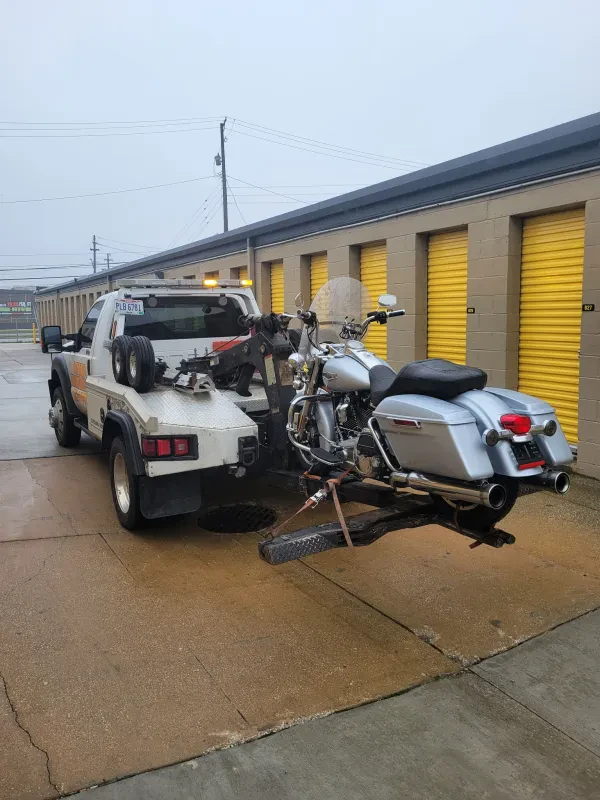 Metro Wrecker Service - photo 4