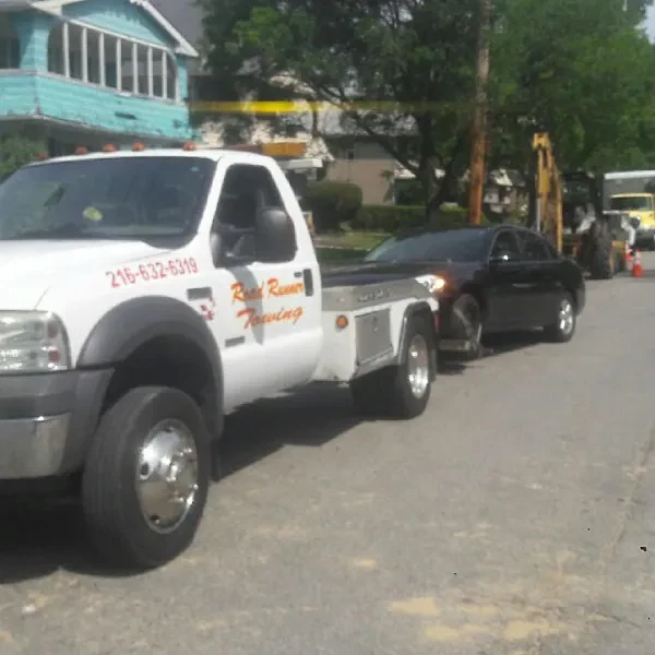 Road Runner Towing & Recovery, LLC - photo 2