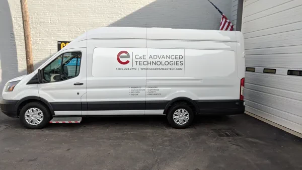 Carl's Body Shop & Towing - photo 4