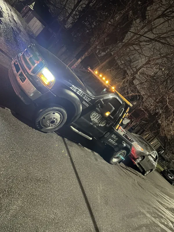 Chino Towing - photo 3