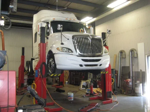 River Drive Service Center - photo 3