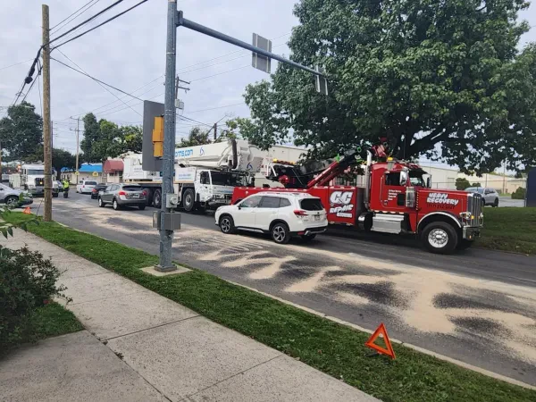 C&C Towing - photo 4