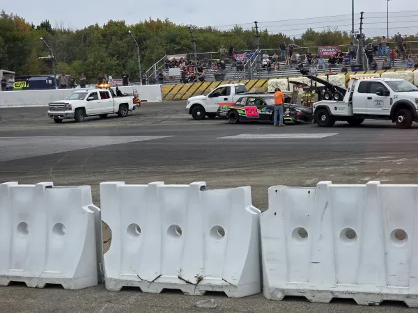 McMillens Towing - photo 2
