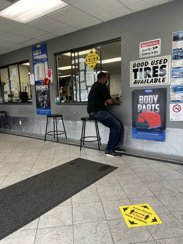 LKQ Venice Auto Parts - photo 2