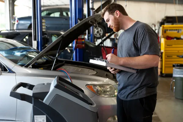 Woodard's Automotive Maintenance & Repair Center - photo 4