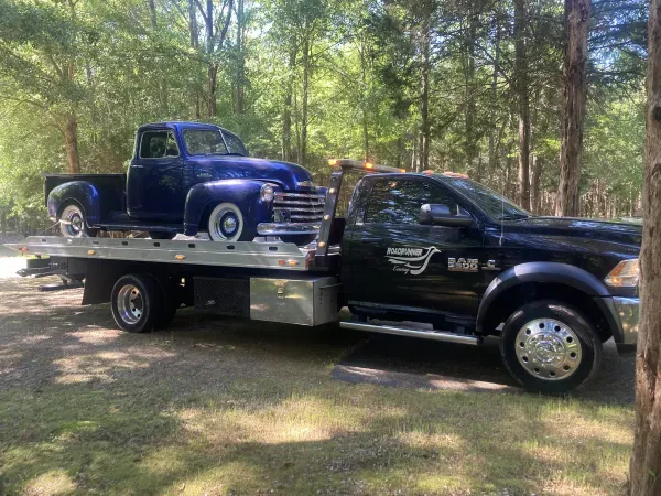 Roadrunner & Towing Services LLC. - photo 2