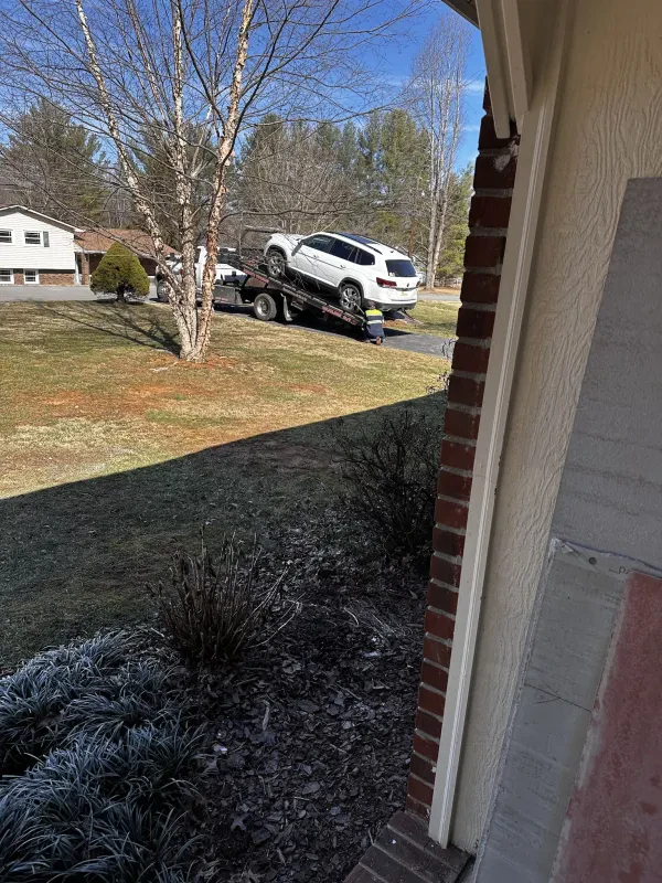 Harrys Towing & Auto Repair - photo 4