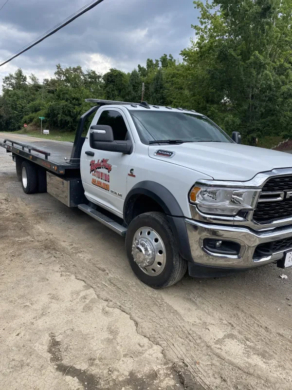Right Way Towing - photo 2