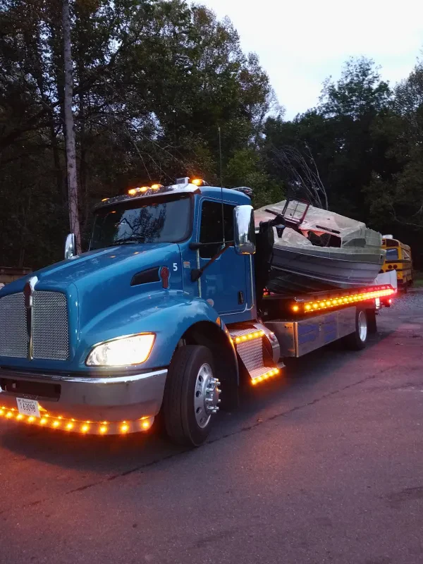 Williams Towing LLC - photo 2
