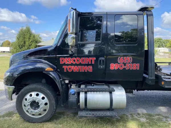 Discount Towing - photo 2