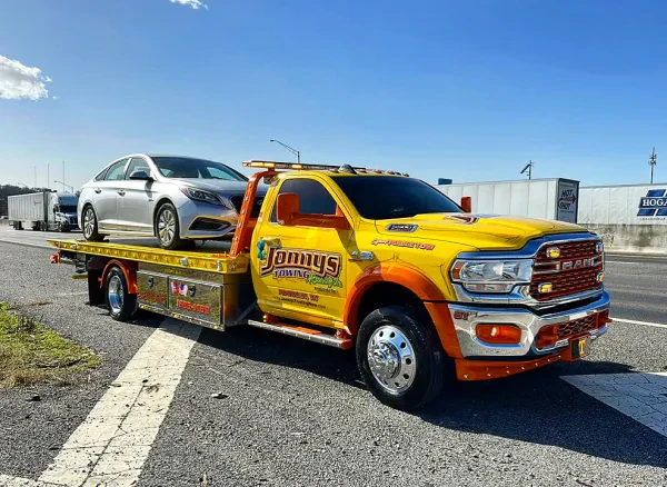 Jonnys Towing & Recovery - photo 2
