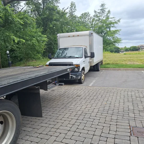 Eugene's Towing Company - photo 3