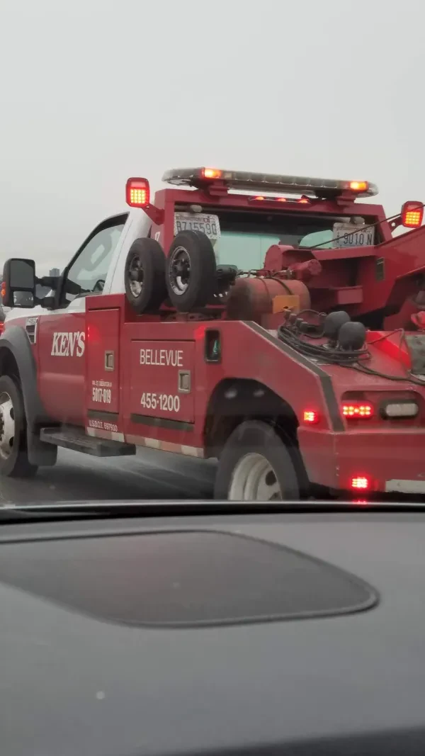 Ken's Towing-Bellevue - photo 4