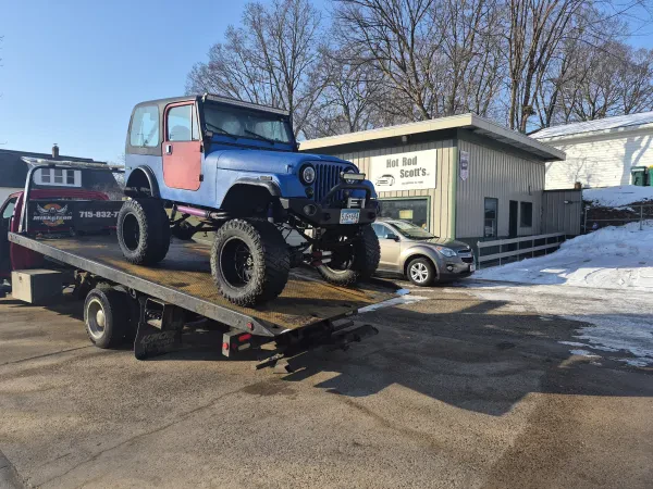 Mikkelson Towing & Recovery - photo 4
