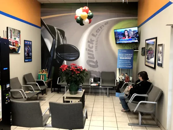 Arlington Heights Ford - photo 2
