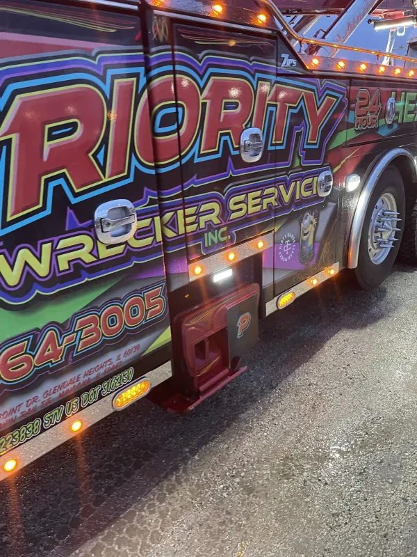 Jonnys Heavy Duty-Semi Truck Towing & Recovery, Inc. - photo 2