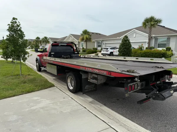 Maddy's Towing LLC - photo 2