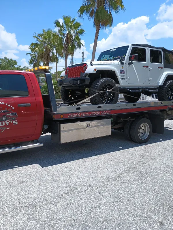 Maddy's Towing LLC - photo 4