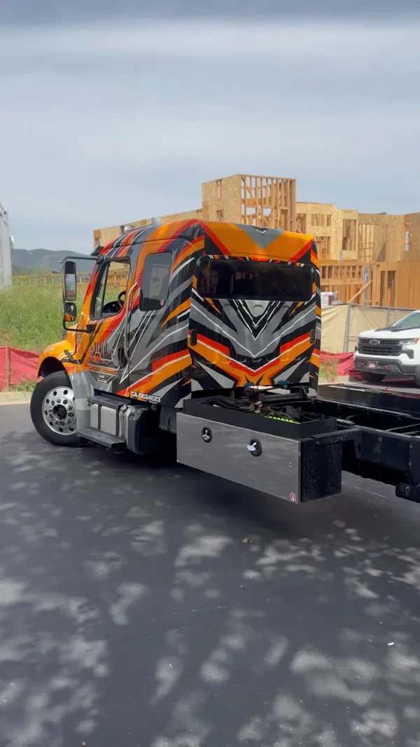 URGENT TOWING LLC - photo 2