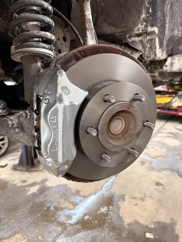 Roan's Body Shop - photo 4
