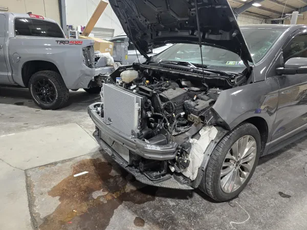 Iceman's Automotive Paint & Towing - photo 4