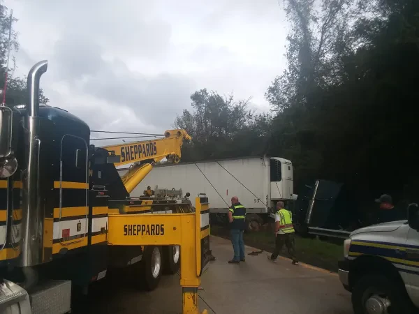 Sheppards Truck Rebuilders - photo 3
