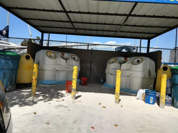 Used Oil Collection Center - photo 2