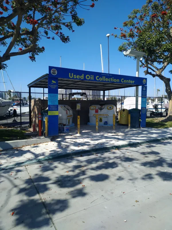 Used Oil Collection Center - photo 3