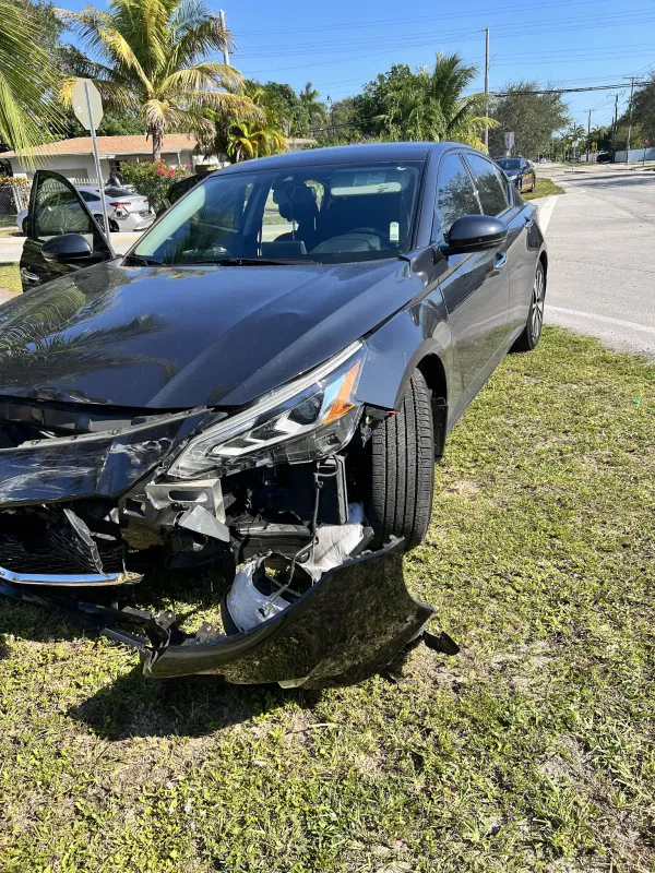 Wrecked Collision Center (AutoResQ Network Shop) - photo 3
